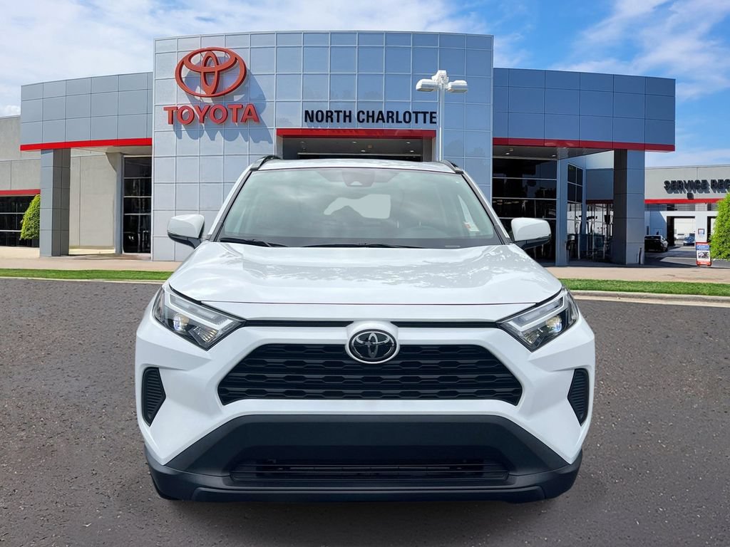 Used 2024 Toyota RAV4 XLE w/ Convenience Package FWD image 3