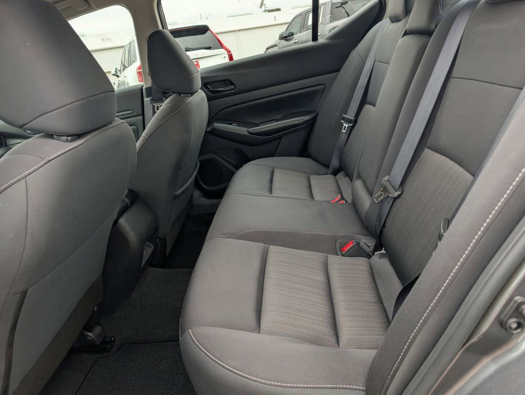 Used 2024 Nissan Altima 2.5 SV image 22