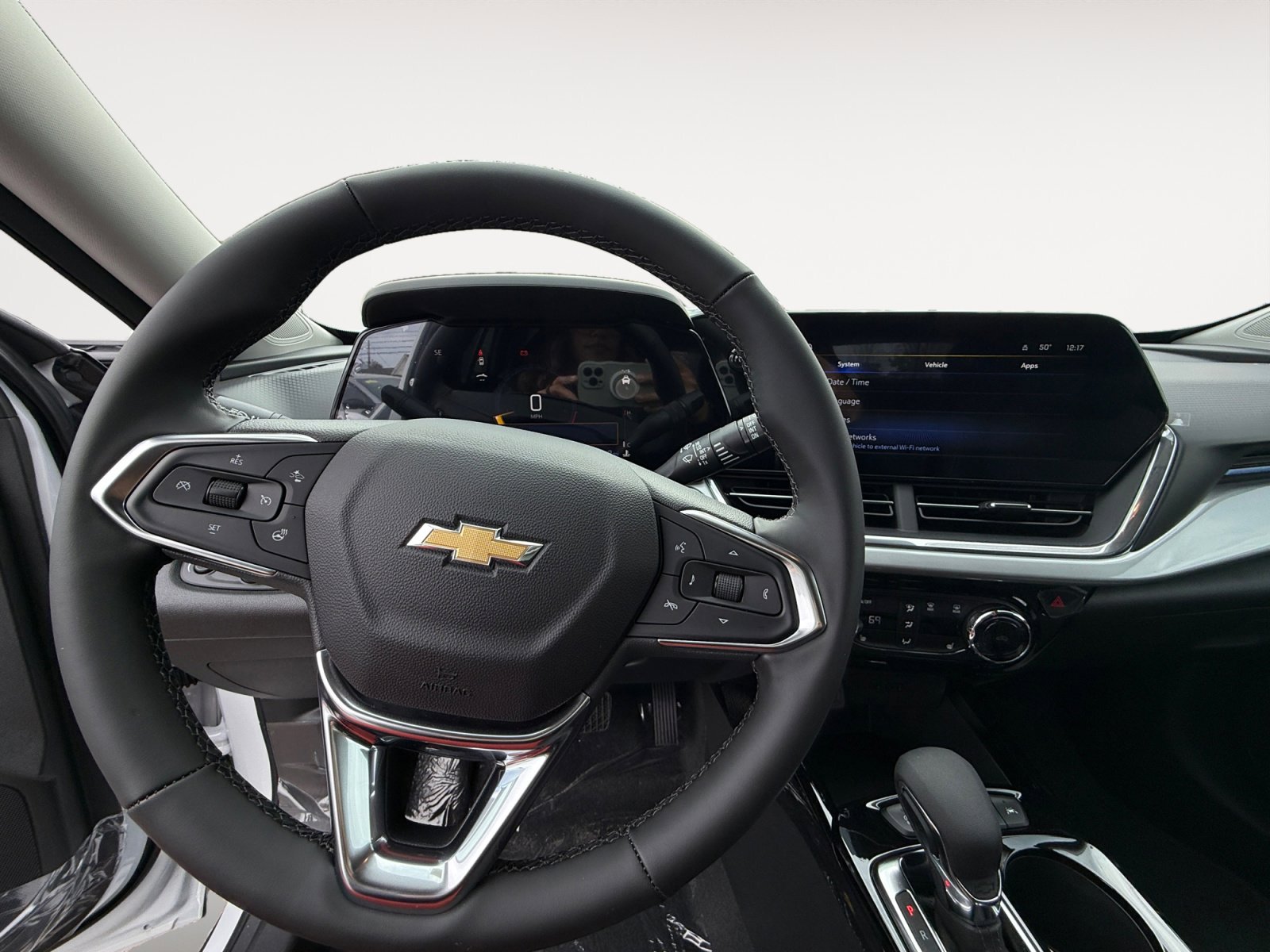 New 2026 Chevrolet Trax LT w/ Driver Confidence Package FWD image 10