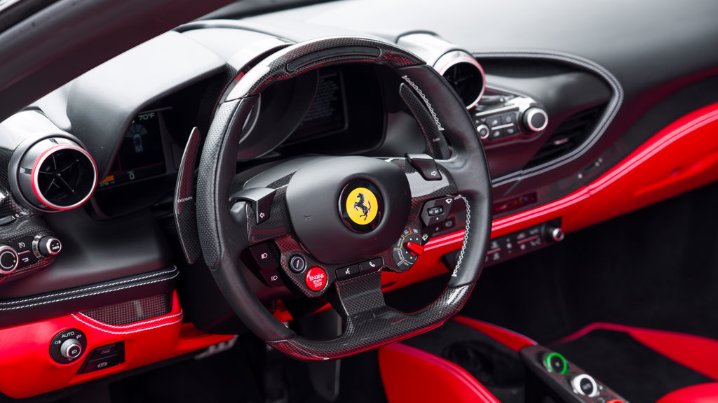 Used 2022 Ferrari F8 Tributo RWD image 18
