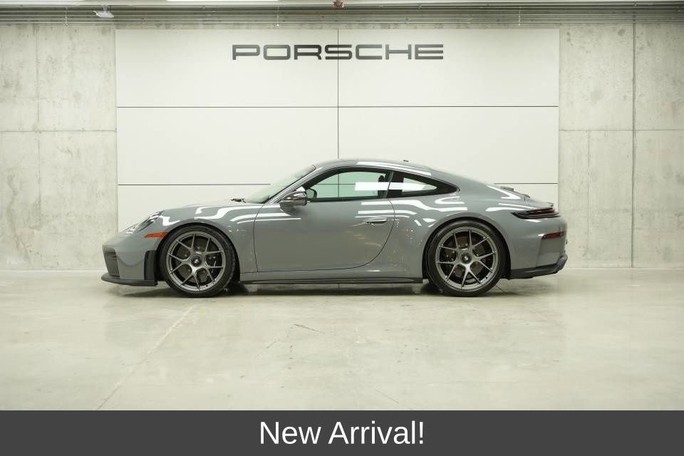 Used 2026 Porsche 911 GT3 RWD image 2