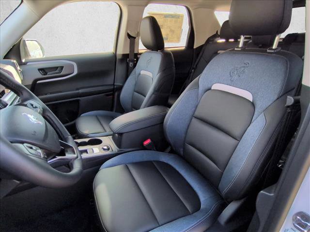 New 2026 Ford Bronco Sport Outer Banks image 4