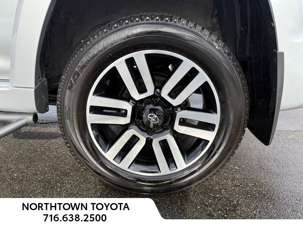 Used 2024 Toyota 4Runner Limited image 22
