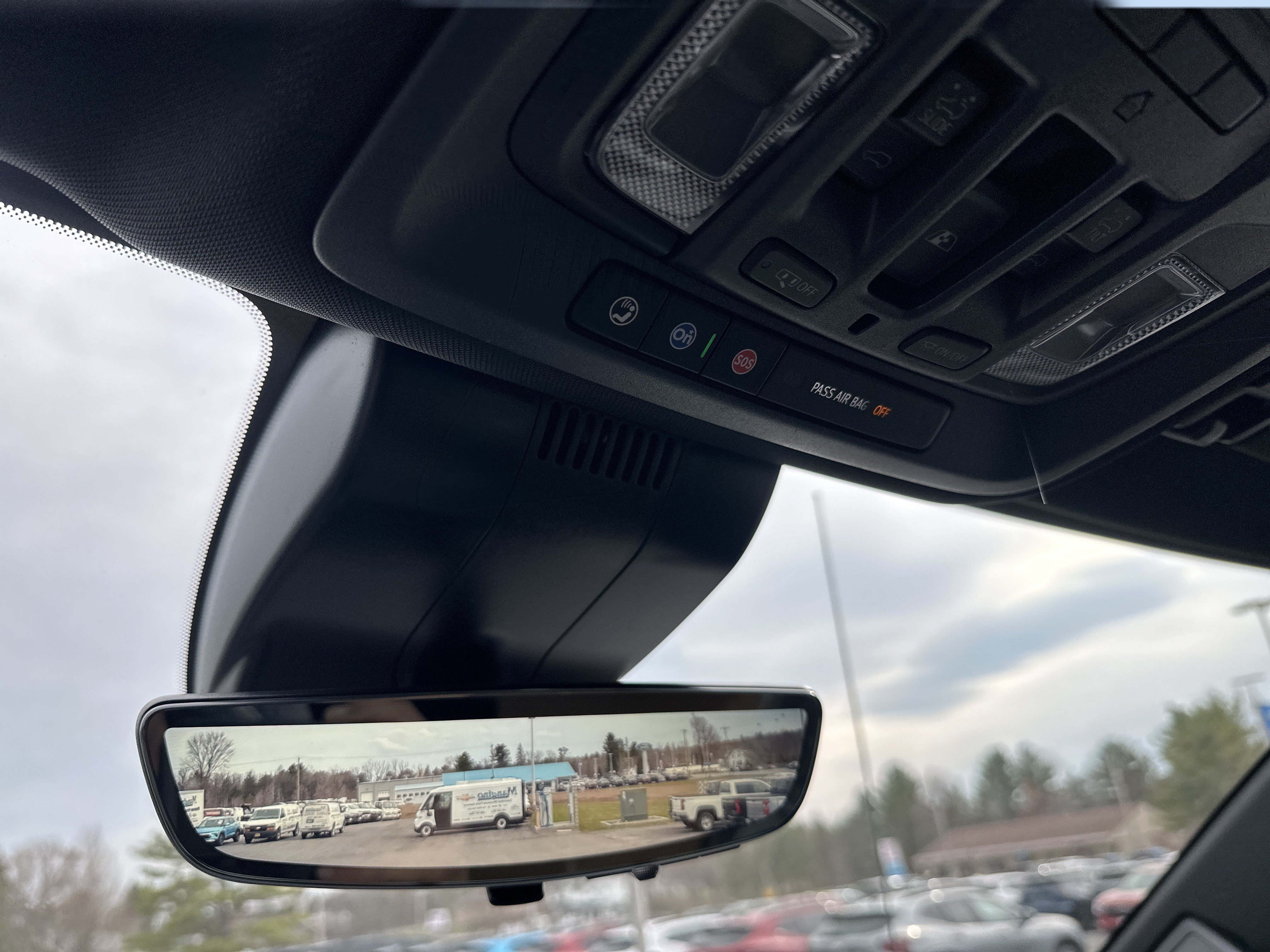 New 2026 Chevrolet Silverado 1500 High Country AWD/4WD image 15