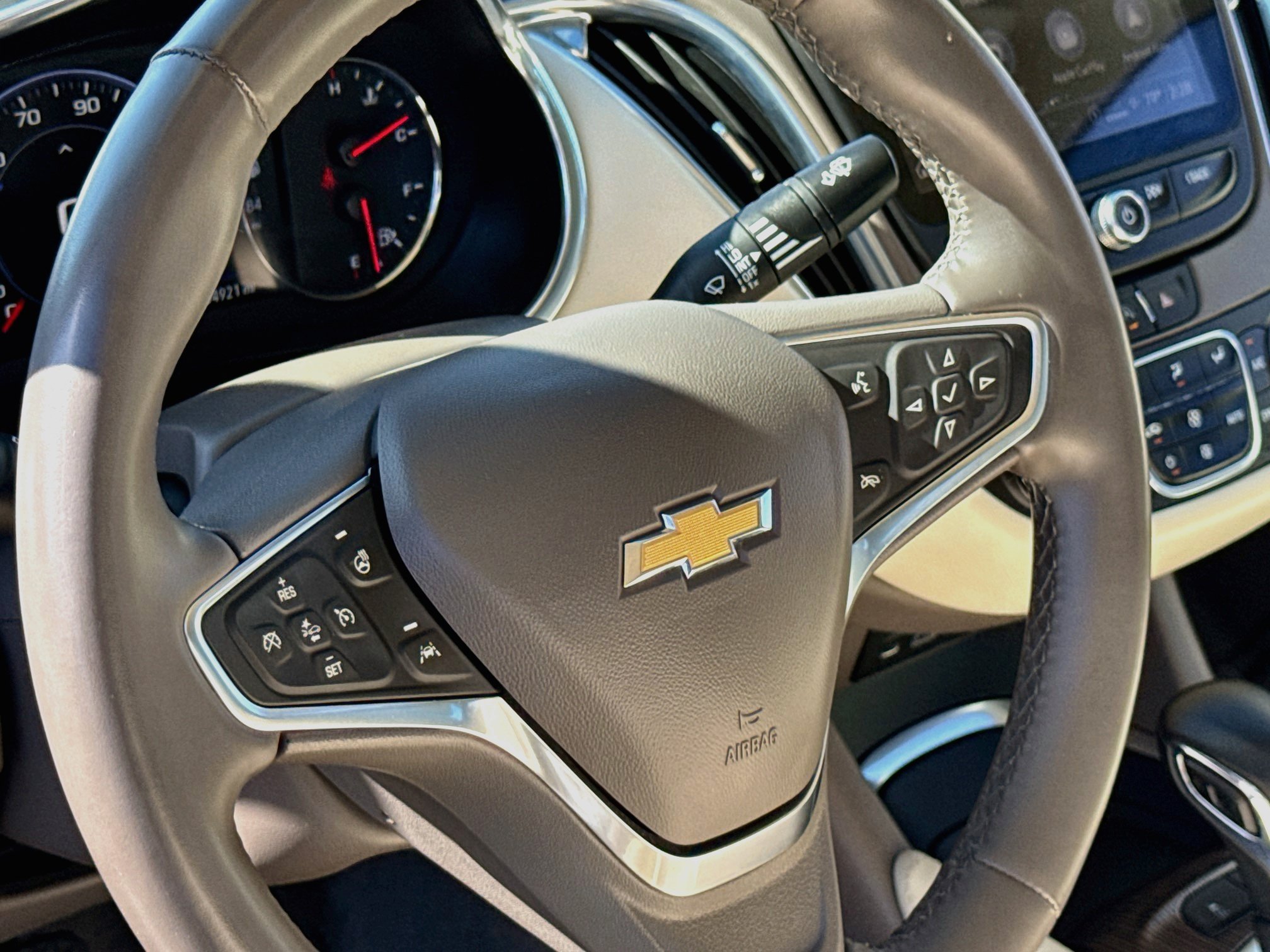 Used 2024 Chevrolet Malibu LT FWD image 12