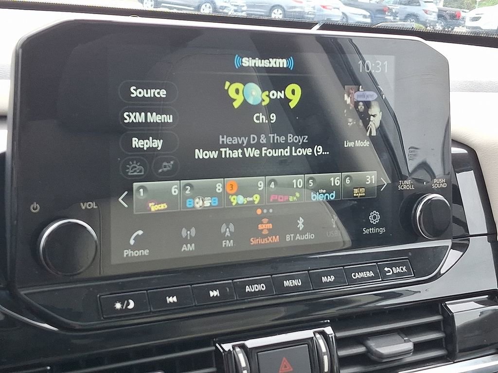 Used 2023 Nissan Pathfinder SL w/ SL Premium Package image 21