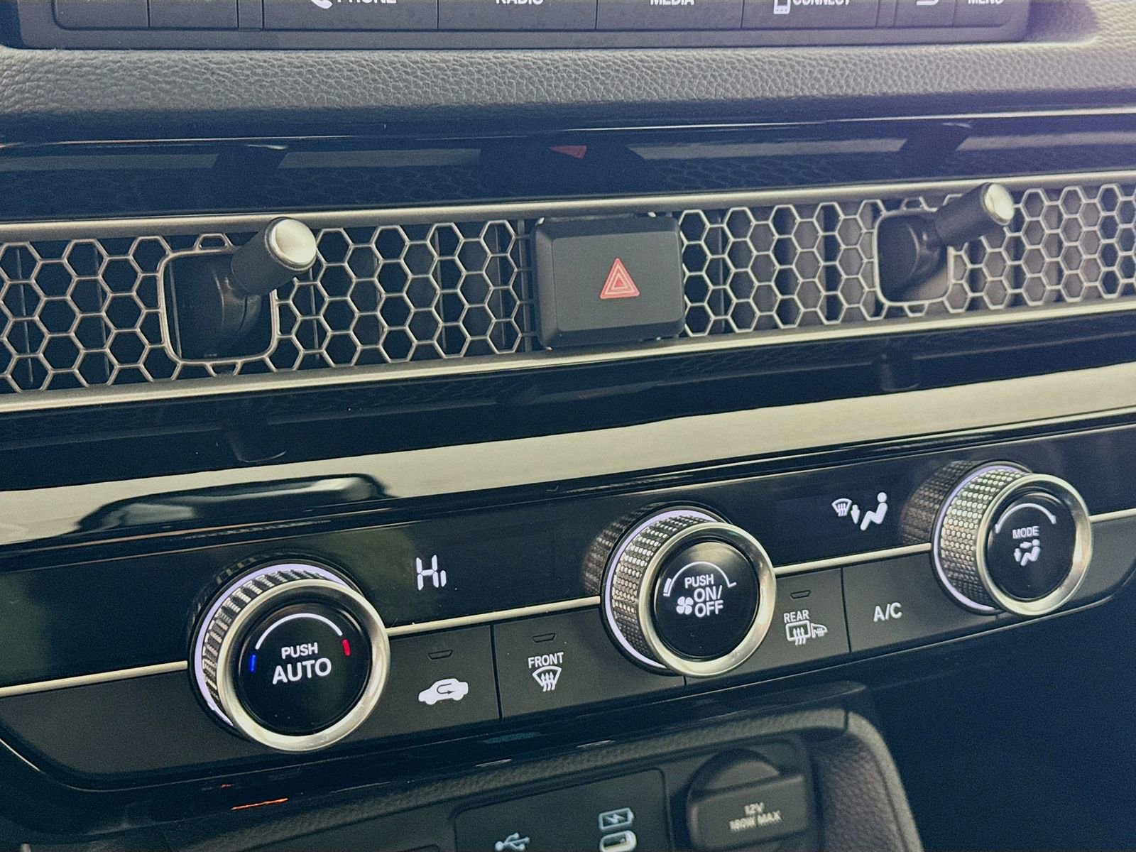 Used 2025 Honda Civic Sport image 13