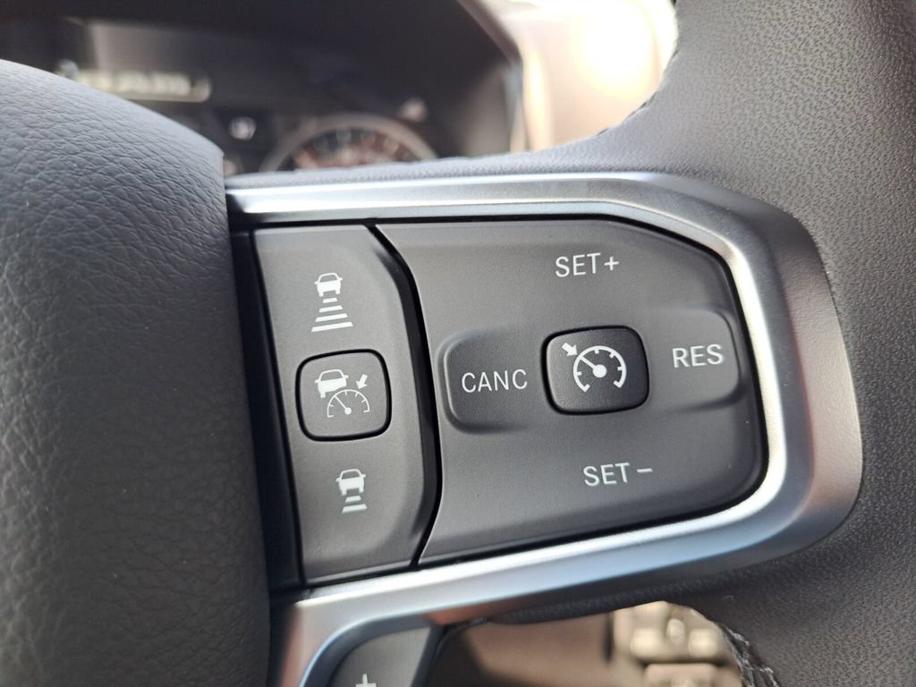 New 2026 RAM 1500 Big Horn AWD/4WD image 13