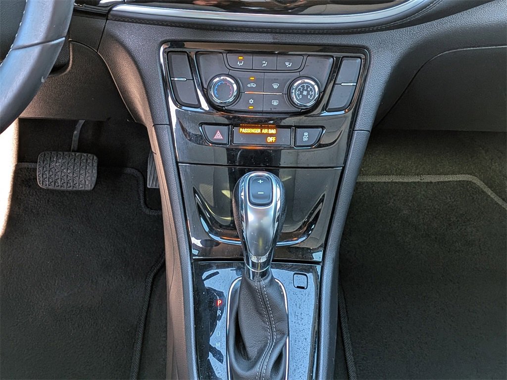 Used 2022 Buick Encore Preferred w/ Safety Package image 19