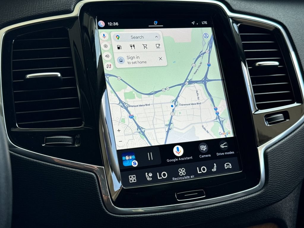 Certified 2023 Volvo XC90 B6 Plus AWD/4WD image 19