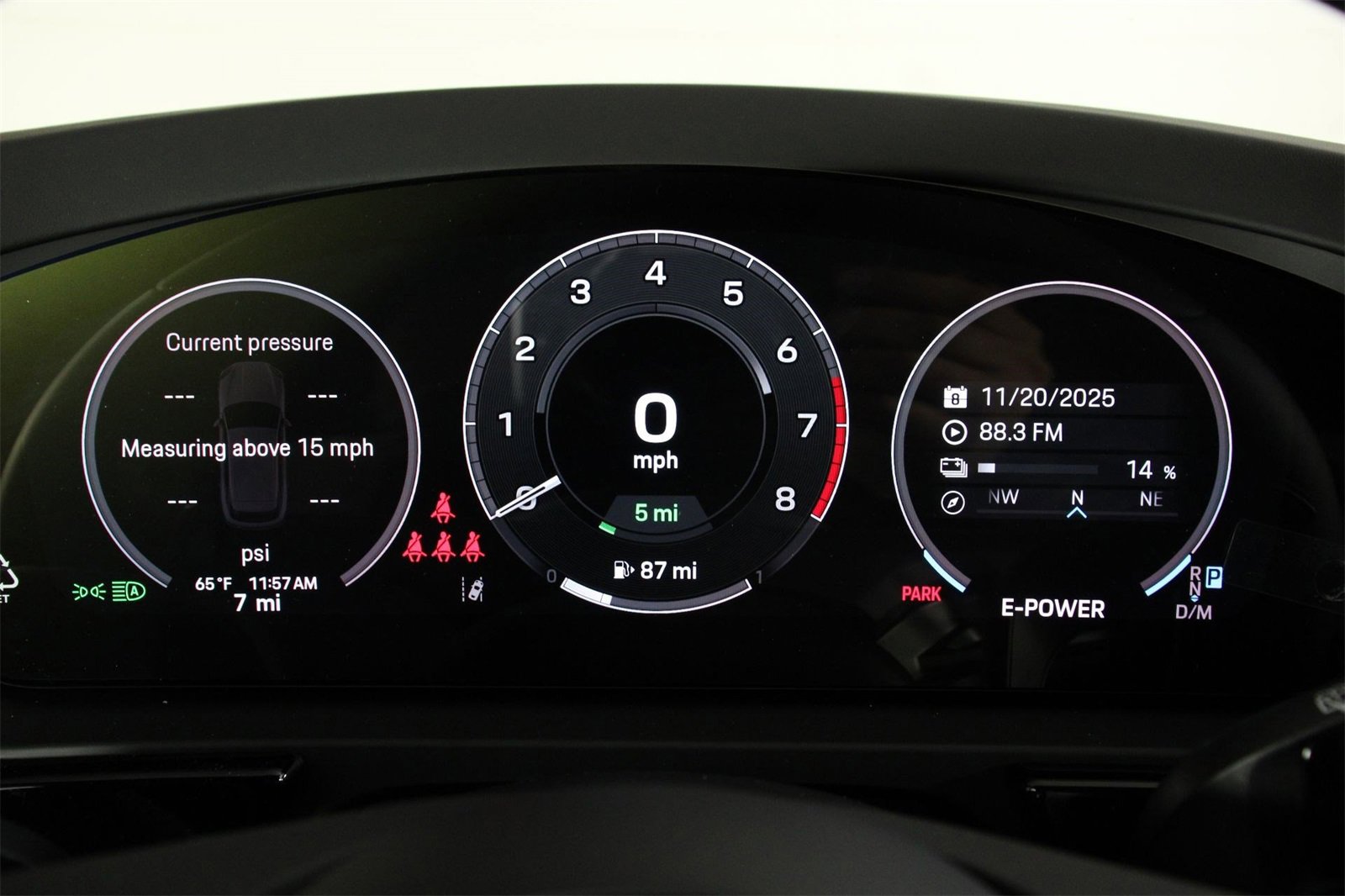 New 2026 Porsche Cayenne E-Hybrid image 13