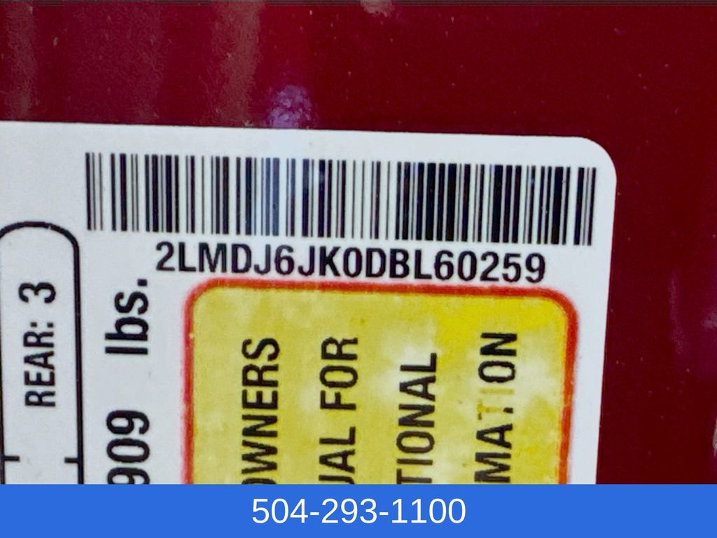 Used 2013 Lincoln MKX FWD image 29