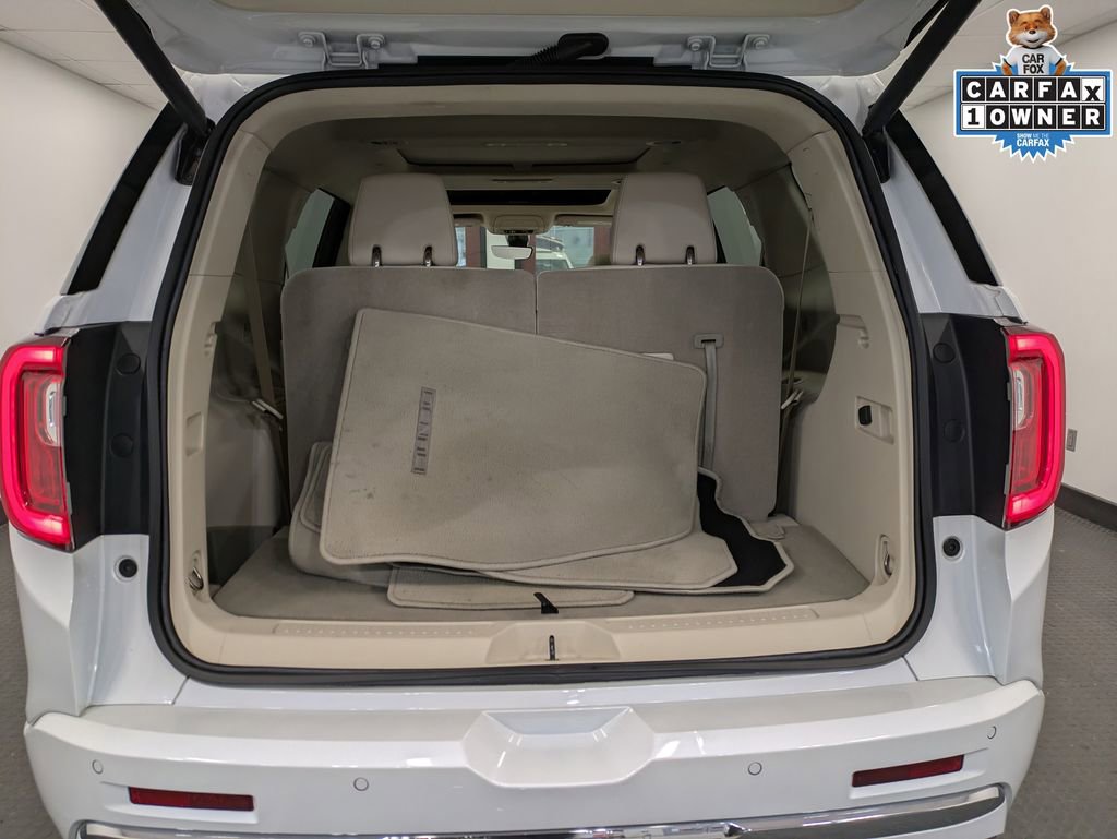 Used 2023 GMC Acadia Denali w/ Denali Technology Package image 24