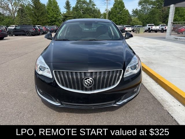 Used 2017 Buick Regal Sport Touring FWD image 3