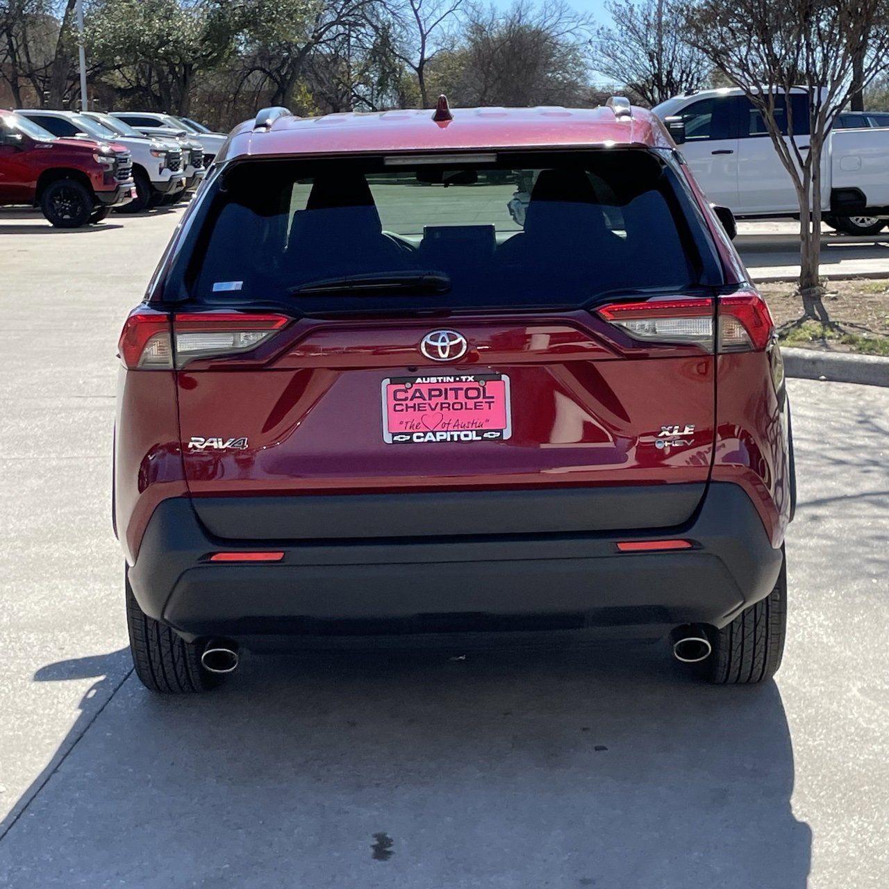 Used 2025 Toyota RAV4 XLE image 5