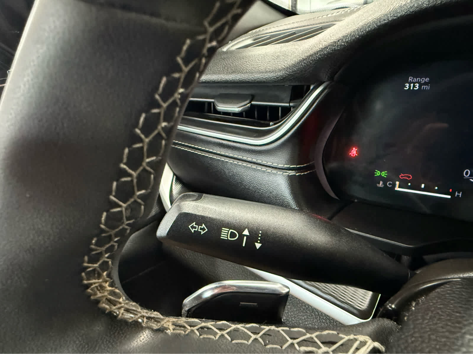 Used 2023 Jeep Grand Cherokee L Laredo AWD/4WD image 17