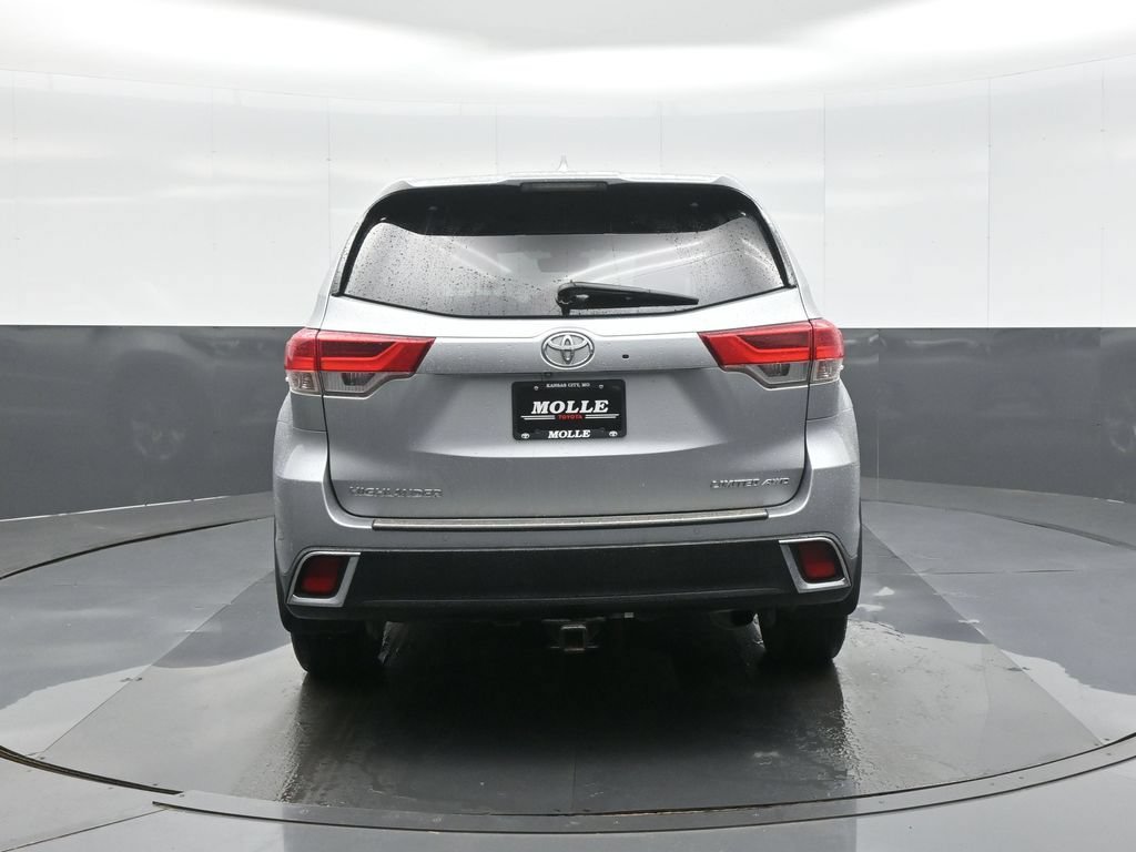 Used 2017 Toyota Highlander Limited w/ Protection Package #3 AWD/4WD image 6