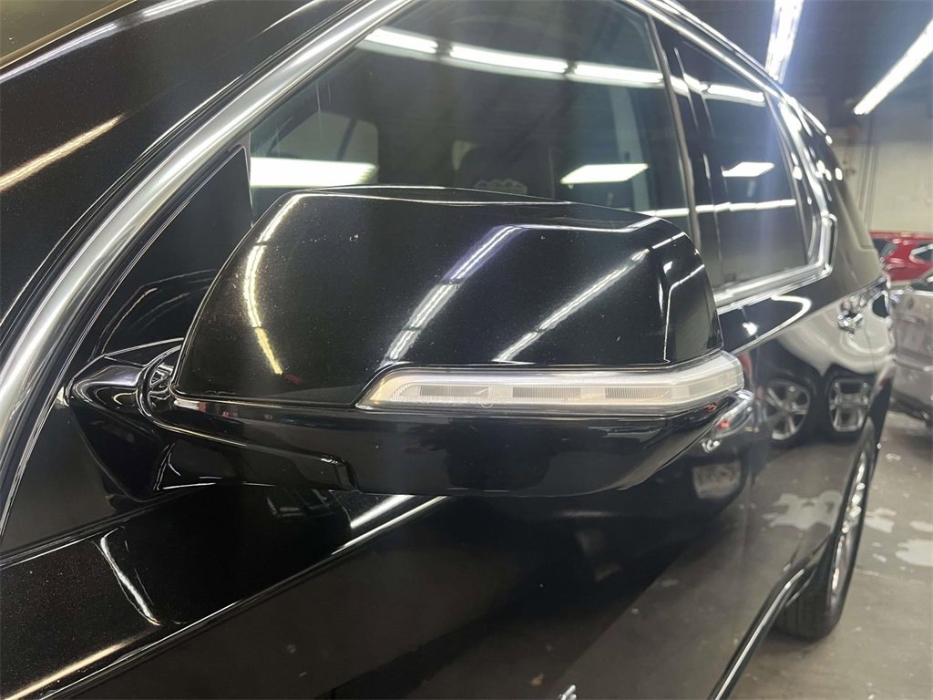 Used 2020 Chevrolet Traverse High Country w/ LPO, Floor Liner Package image 10