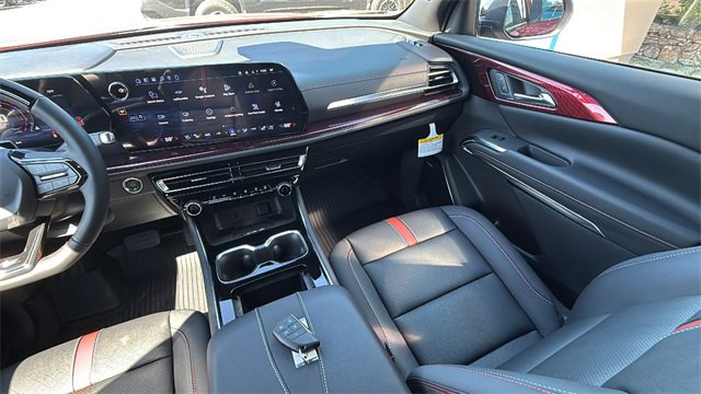 New 2026 Chevrolet Traverse RS w/ LPO, Floor Liner Package image 33