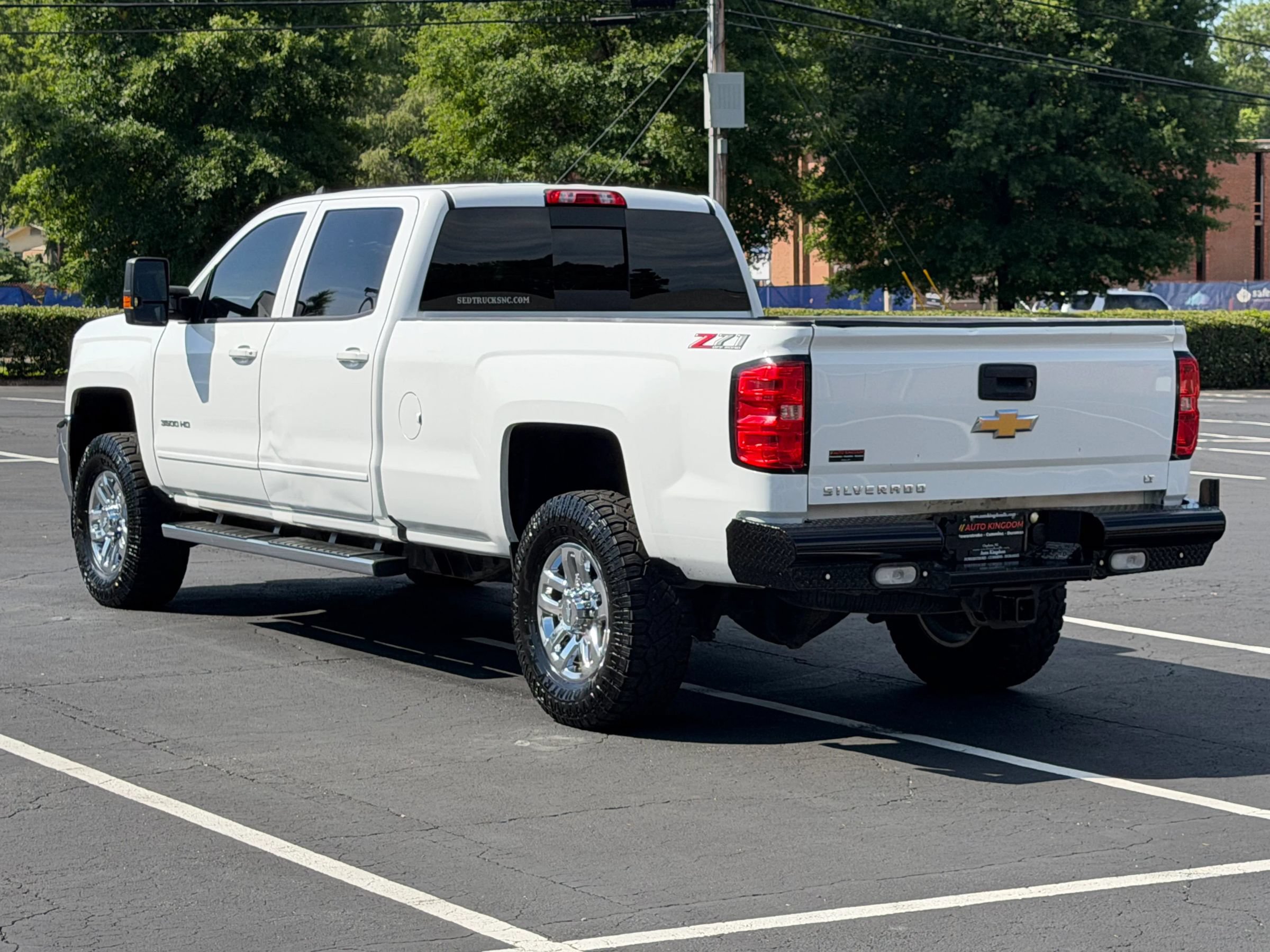 Used 2018 Chevrolet Silverado 3500 LT w/ LT Convenience Package AWD/4WD image 8