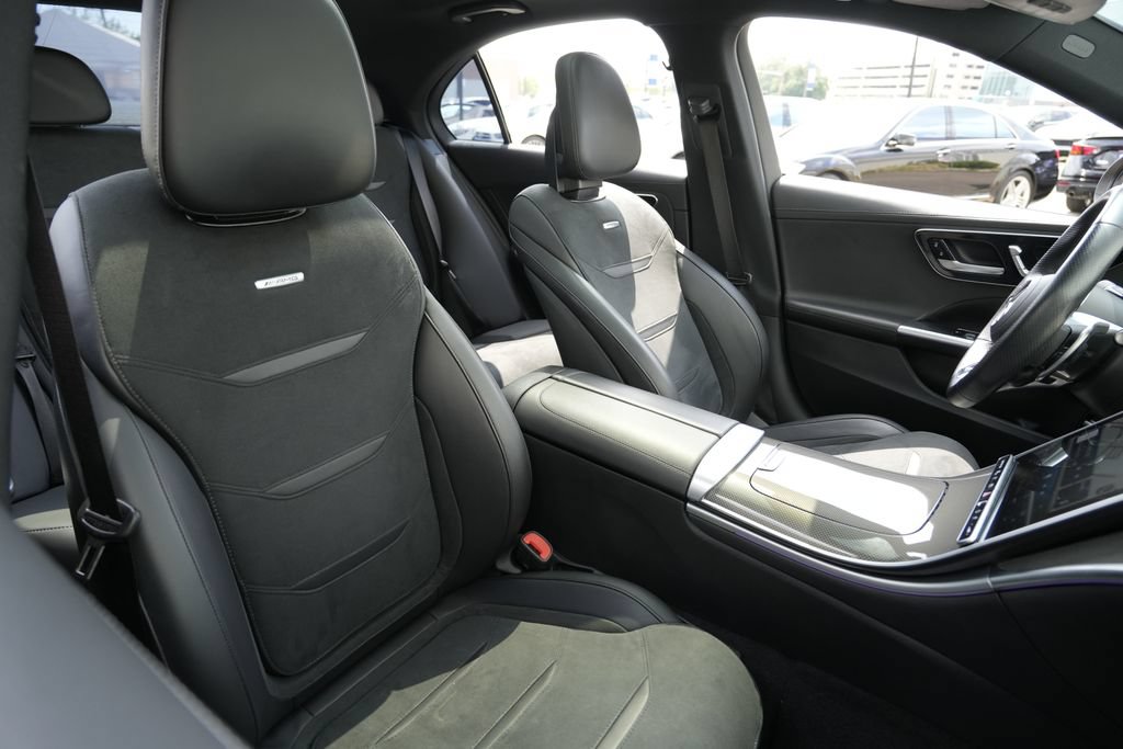 Used 2024 Mercedes-Benz C 63 AMG S image 36