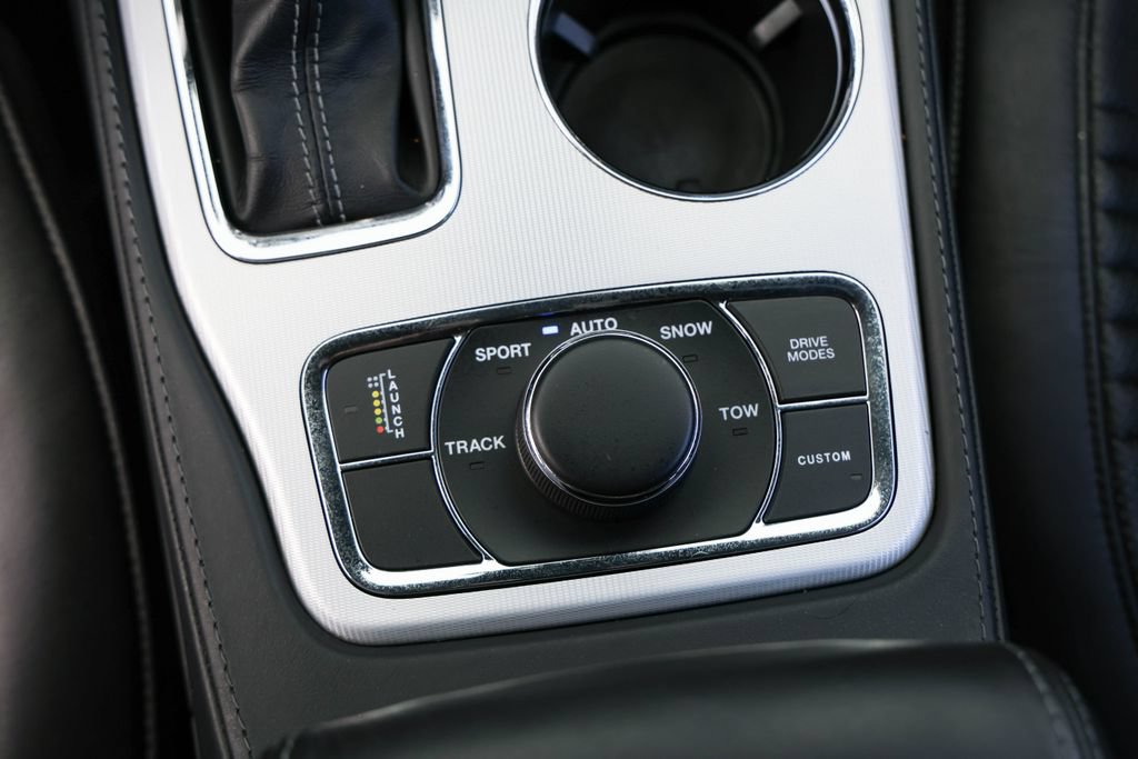 Used 2020 Jeep Grand Cherokee SRT AWD/4WD image 13
