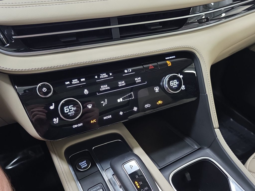 Certified 2024 INFINITI QX60 Luxe w/ Performance Audio Package AWD/4WD image 21