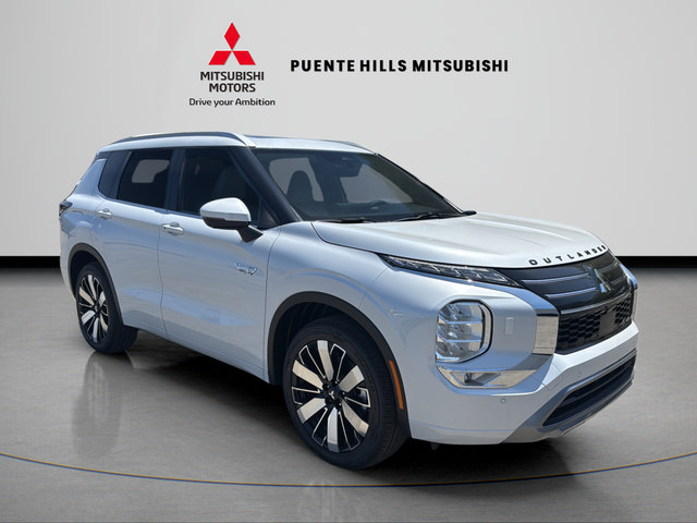 New 2026 Mitsubishi Outlander SEL AWD/4WD image 3