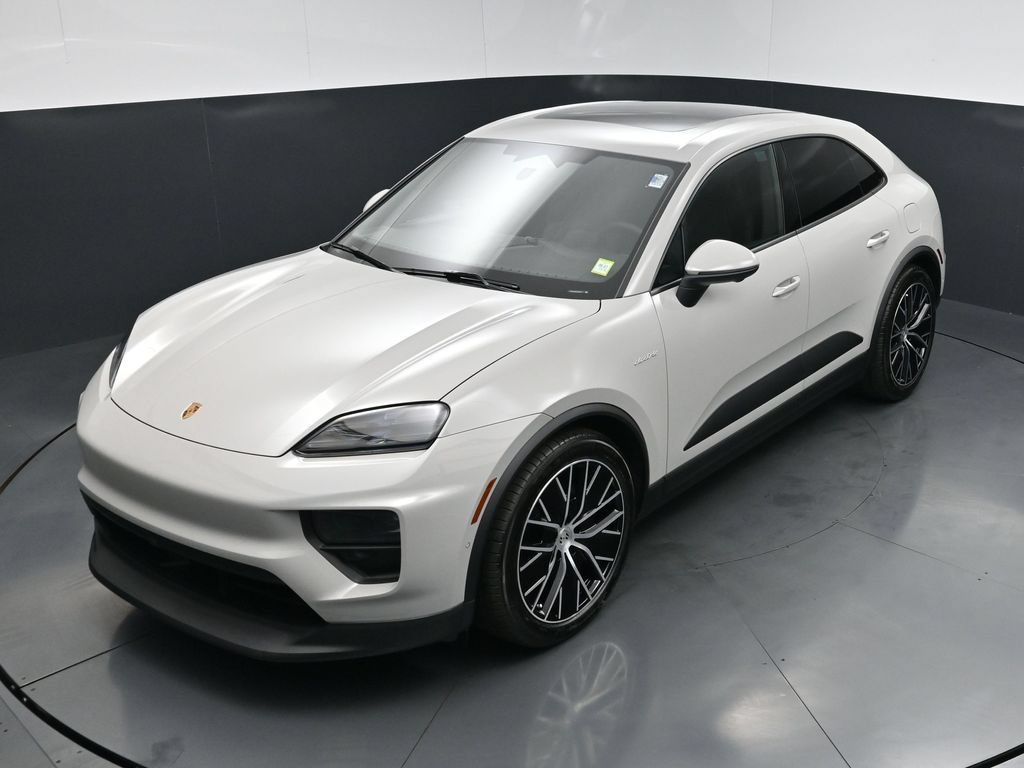 New 2026 Porsche Macan 4 Electric AWD/4WD image 20