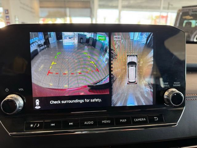 Used 2023 Mitsubishi Outlander SEL image 14