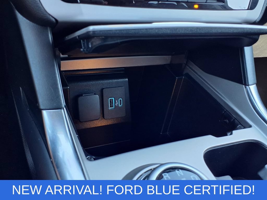 Certified 2023 Ford Explorer XLT w/ Equipment Group 202A AWD/4WD image 14