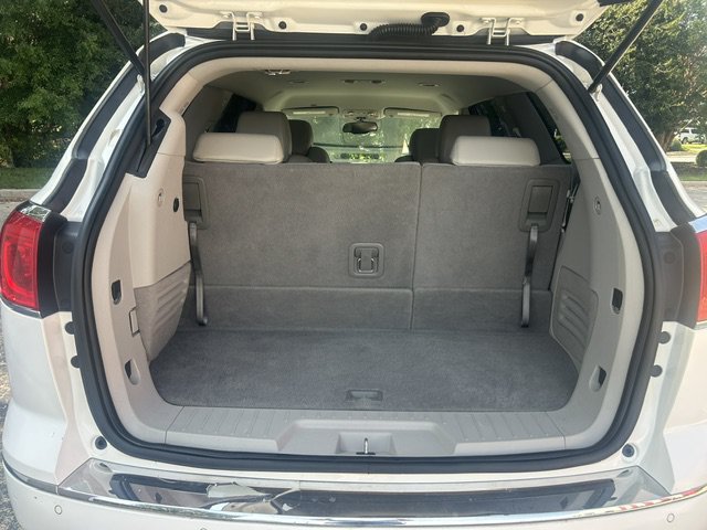 Used 2014 Buick Enclave Leather FWD image 8