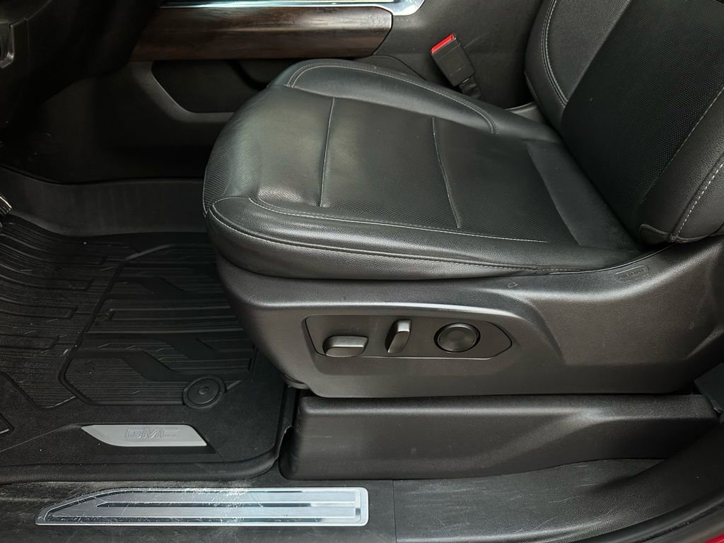 Used 2024 GMC Sierra 2500 SLT w/ SLT Premium Package image 12