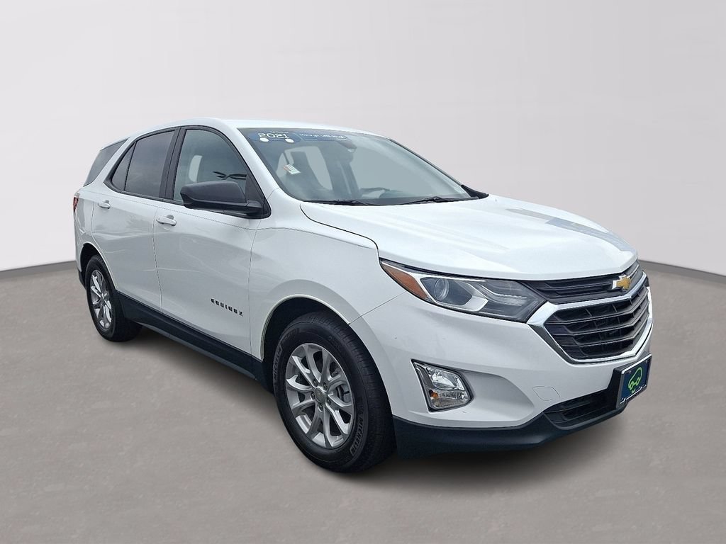 Certified 2021 Chevrolet Equinox LS w/ LS Convenience Package FWD image 3