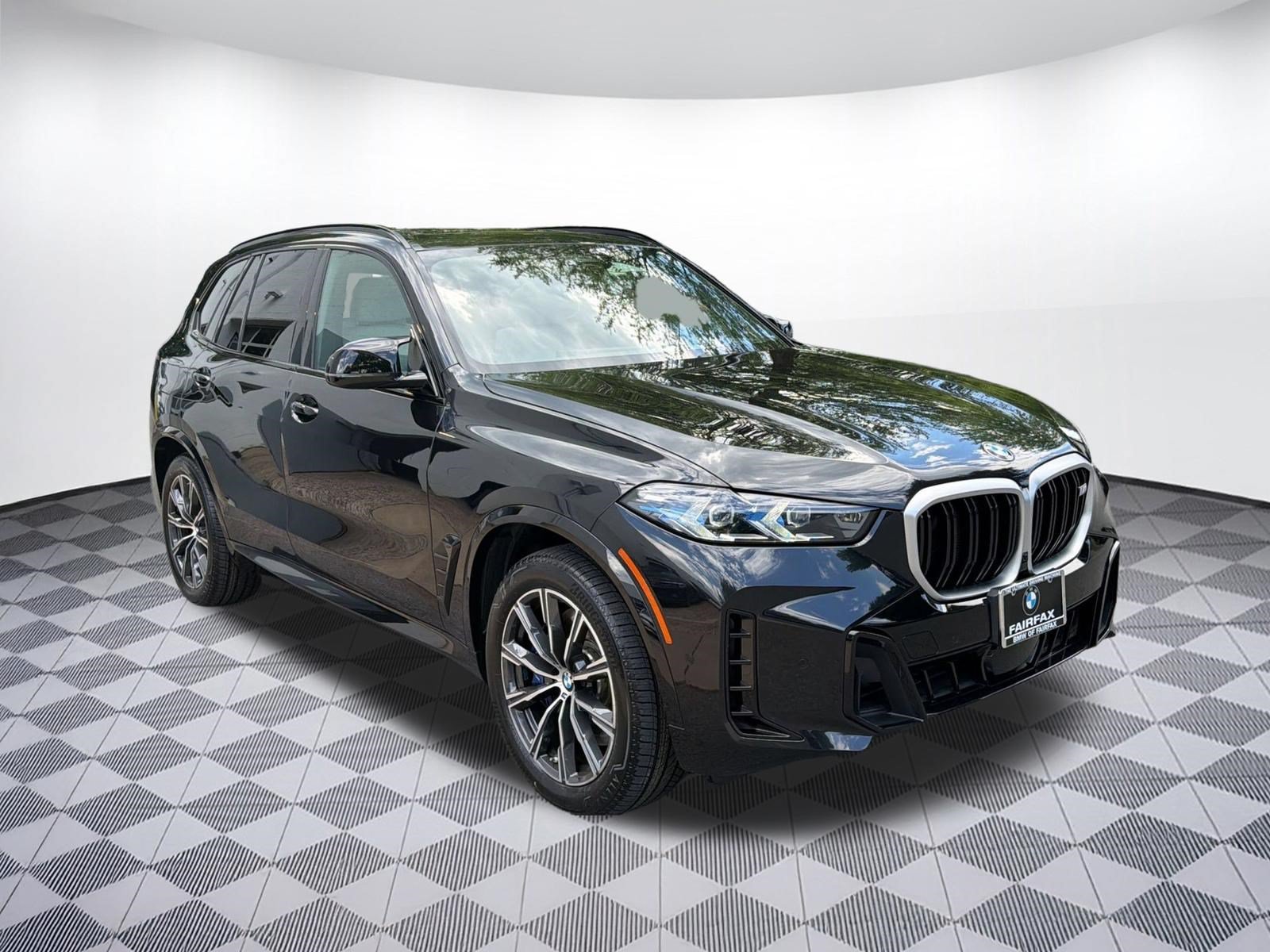Certified 2024 BMW X5 M60i AWD/4WD image 7