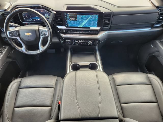 Used 2025 Chevrolet Silverado 2500 LTZ w/ LTZ Convenience Package AWD/4WD image 28