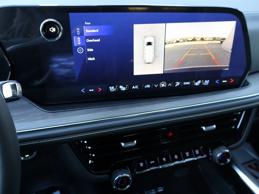 New 2025 Chevrolet Suburban Premier w/ Sun And Tow Package image 23