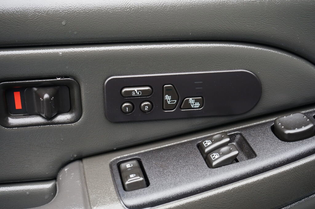 Used 2005 Chevrolet Silverado 1500 LS w/ Light Duty Power Package image 17