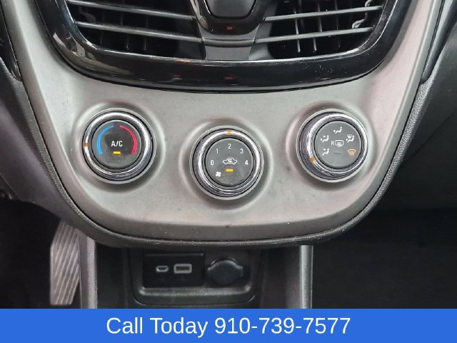 Used 2022 Chevrolet Spark LT FWD image 23