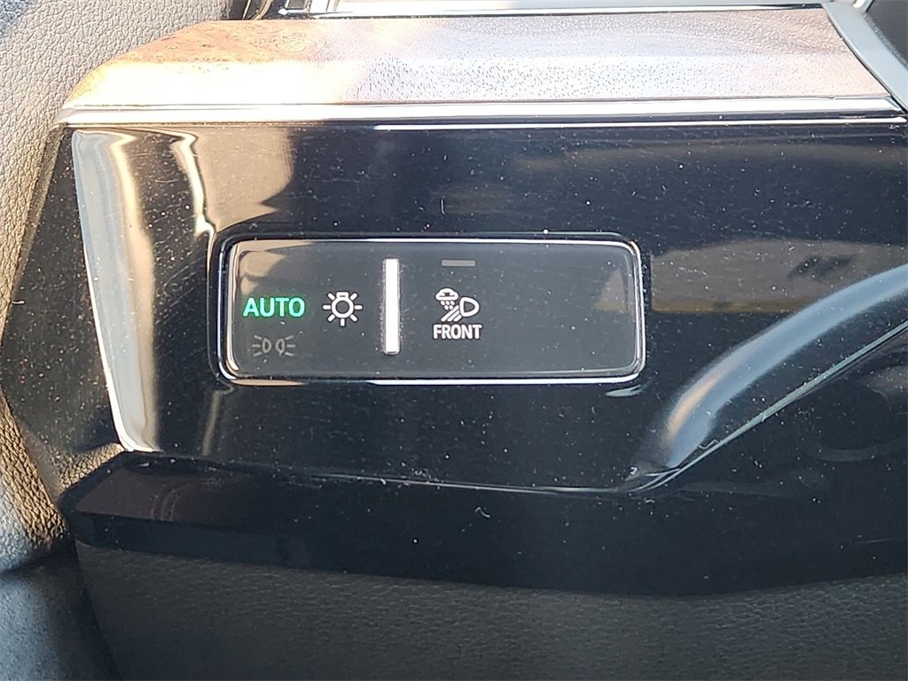 Used 2019 Audi e-tron Prestige image 23