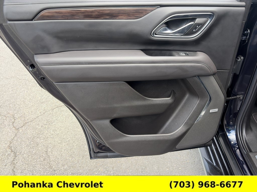 Used 2023 Chevrolet Tahoe LT w/ Luxury Package AWD/4WD image 24