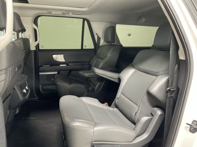 Used 2025 Ford Expedition Max Active AWD/4WD image 23
