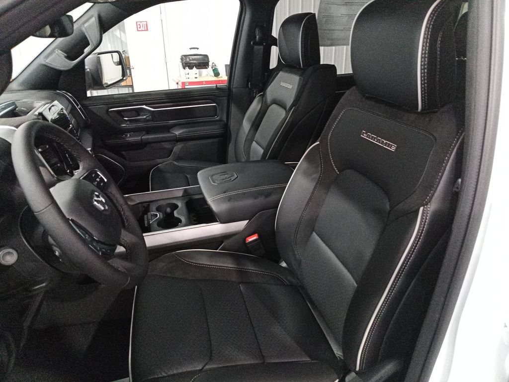 New 2026 RAM 1500 Laramie AWD/4WD image 16