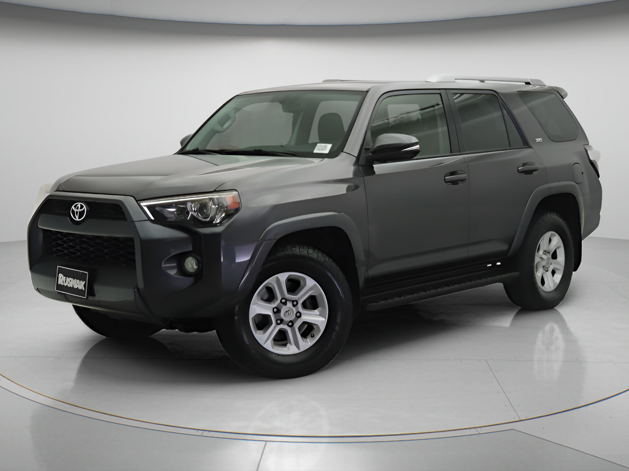 Used 2017 Toyota 4Runner SR5 Premium RWD image 3