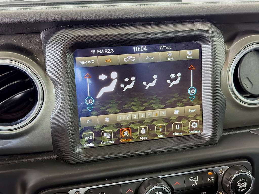 Used 2023 Jeep Gladiator Overland AWD/4WD image 35