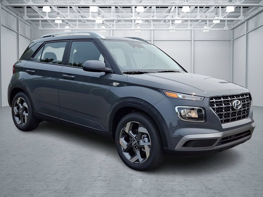 New 2026 Hyundai Venue SEL FWD image 2