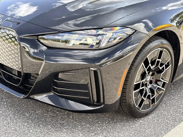 Used 2026 BMW i4 eDrive40 w/ M Sport Package RWD image 9