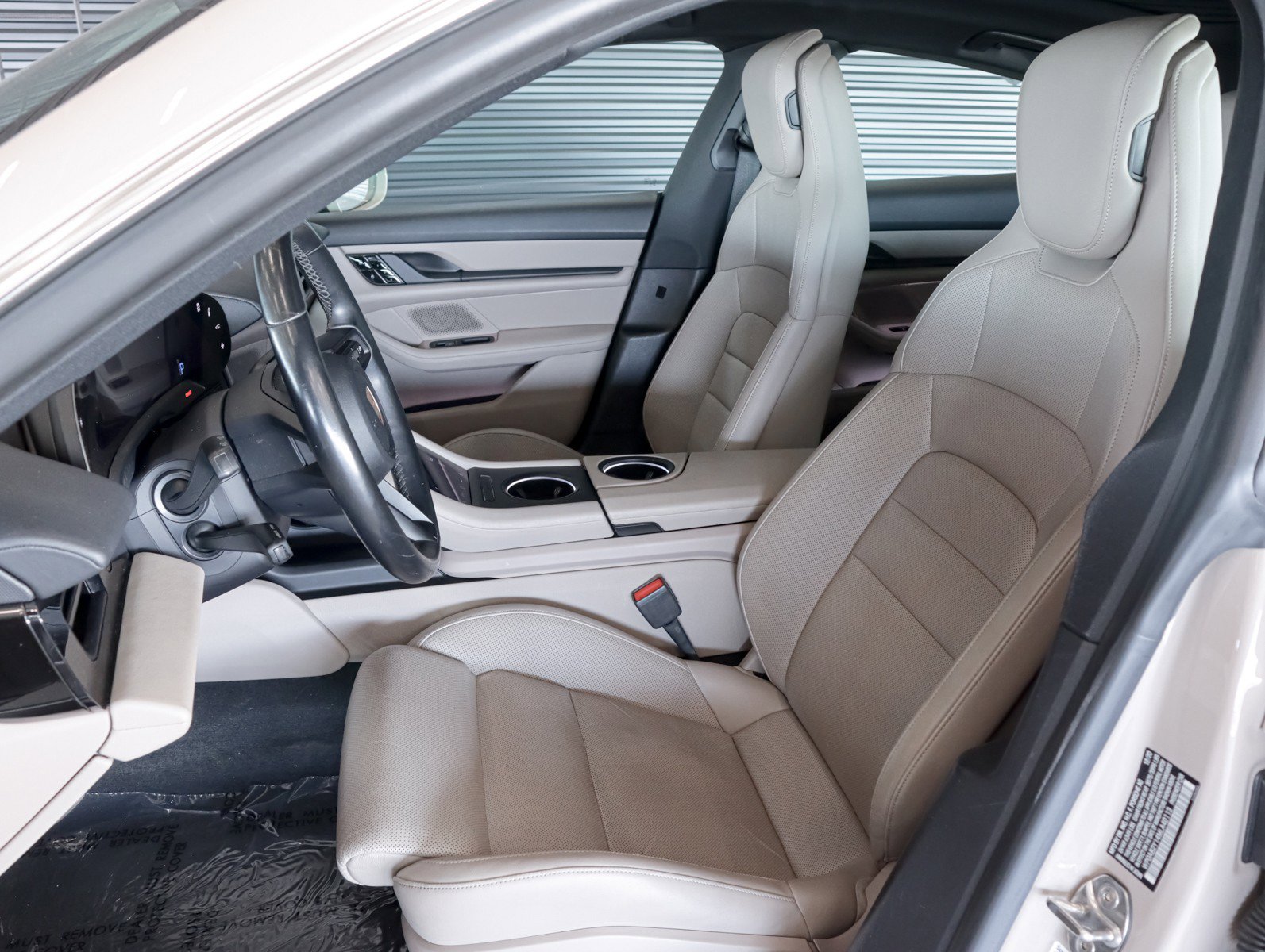 Certified 2021 Porsche Taycan 4S image 5