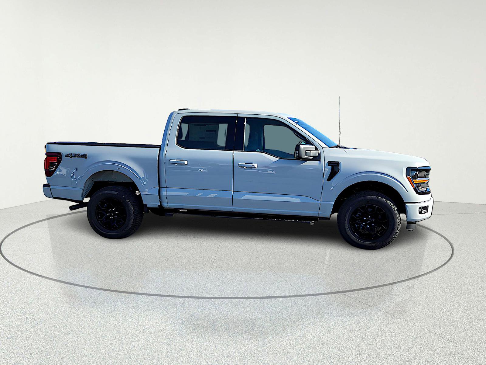 New 2026 Ford F150 XLT w/ Equipment Group 302A MID image 10