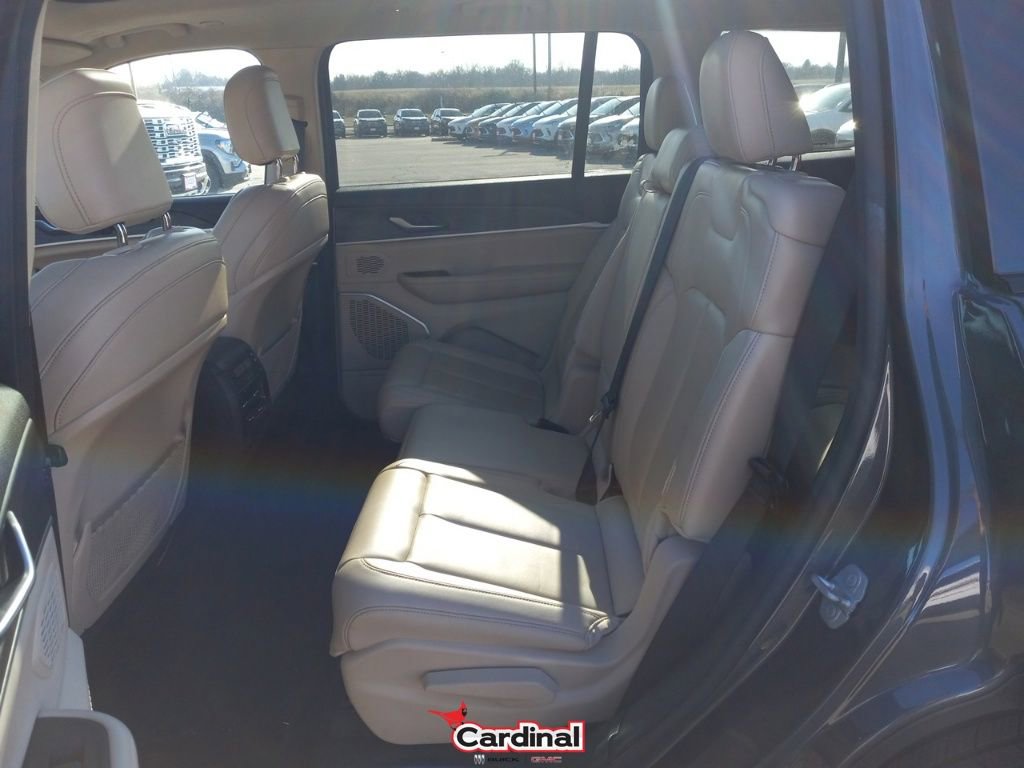 Used 2021 Jeep Grand Cherokee L Limited image 28